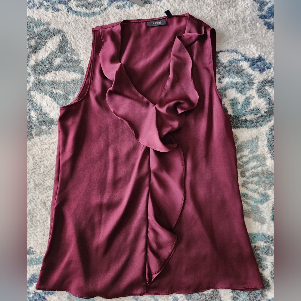 Apt. 9 size small, maroon dress shirt